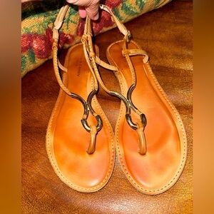 Guc Rock & Candy Bahati  upper lather Sandals by ZiGi Size 9